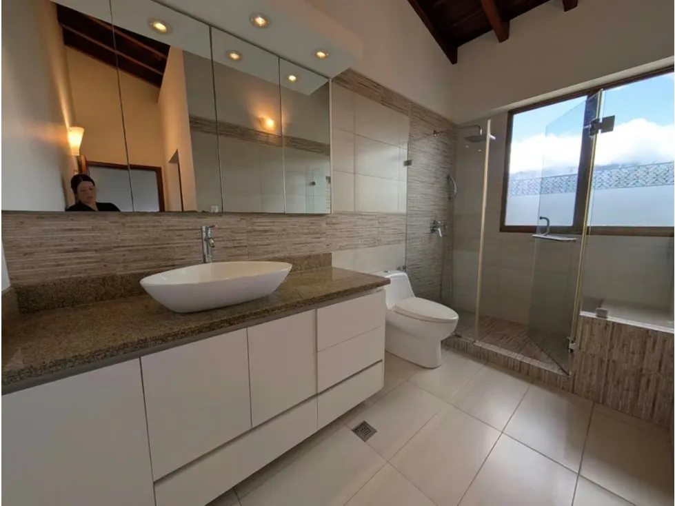 PENTHOUSE EN ALQUILER COLINAS DE BELLO MONTE, 300m - 20