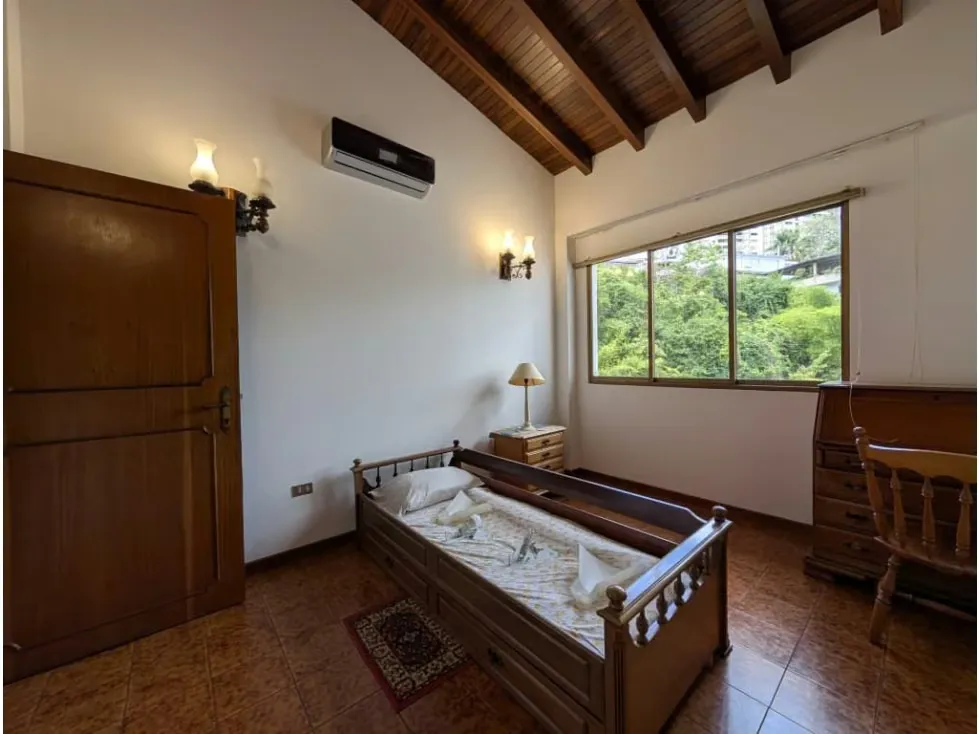 PENTHOUSE EN ALQUILER COLINAS DE BELLO MONTE, 300m - 38
