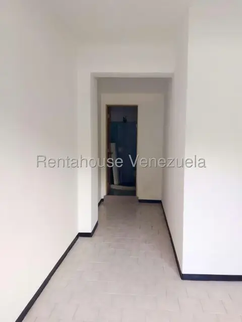Comercial (Edificio) en Venta en Guarenas, Miranda - 11