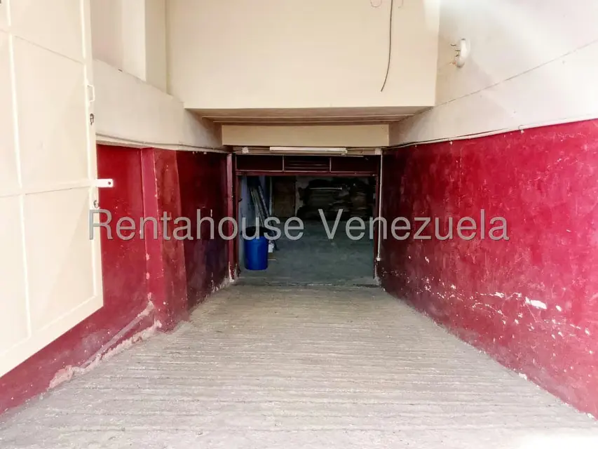 Comercial (Edificio) en Venta en Guarenas, Miranda - 32