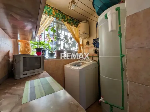 SE VENDE APARTAMENTO, SAN MARTIN, CARACAS - 6