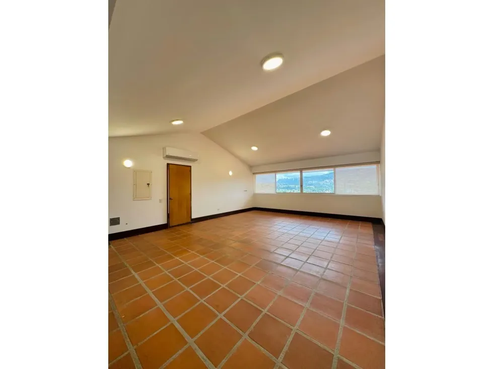 Se vende 410m2 5H+S/5.5B+S/3P Caurimare - 10