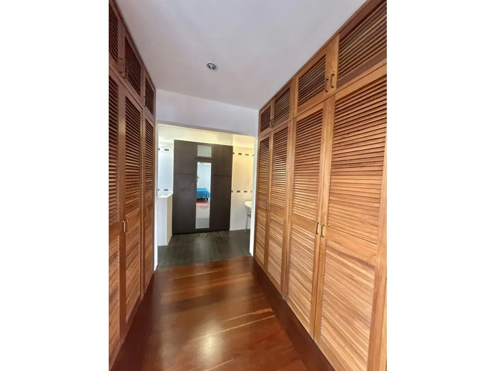 Se vende/alquila apto 315 m2 4h+s/4.5b+s/4p Lomas de San Roman - 19