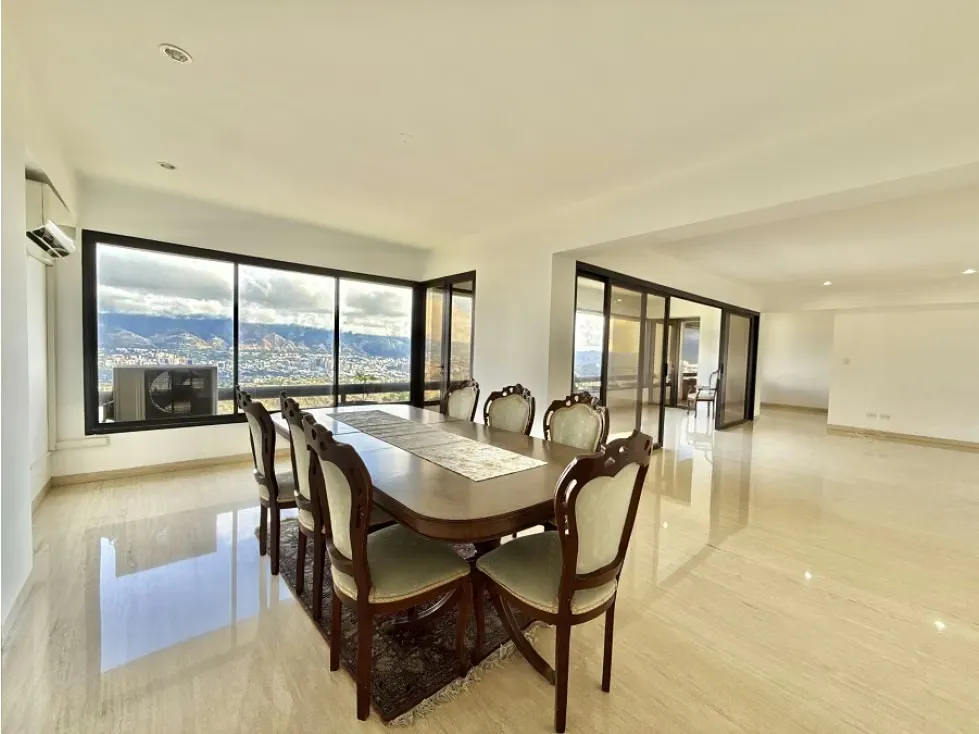 Se vende/alquila apto 315 m2 4h+s/4.5b+s/4p Lomas de San Roman - 5
