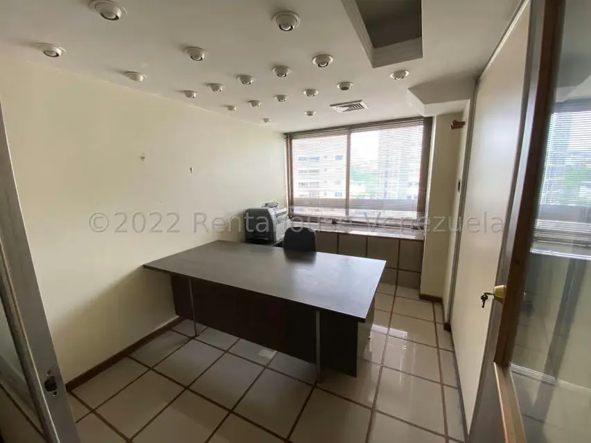 Oficina en Venta en El Marques, Distrito Metropolitano - 13