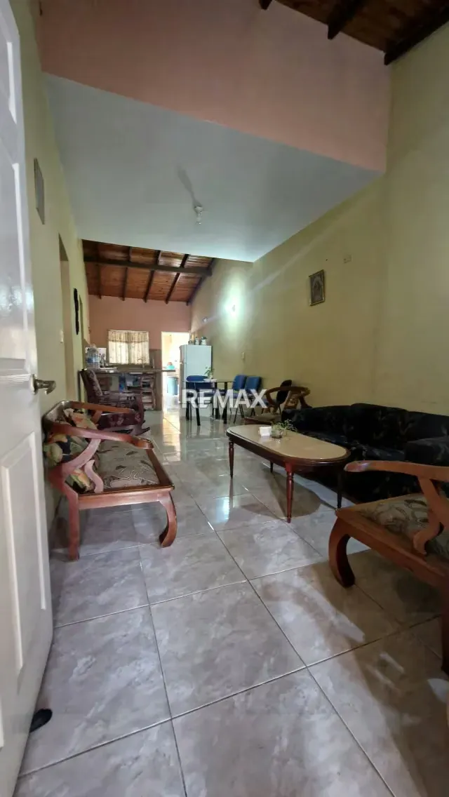 CASA QUINTA EN URBANIZACIÓN PRIVADA - 2