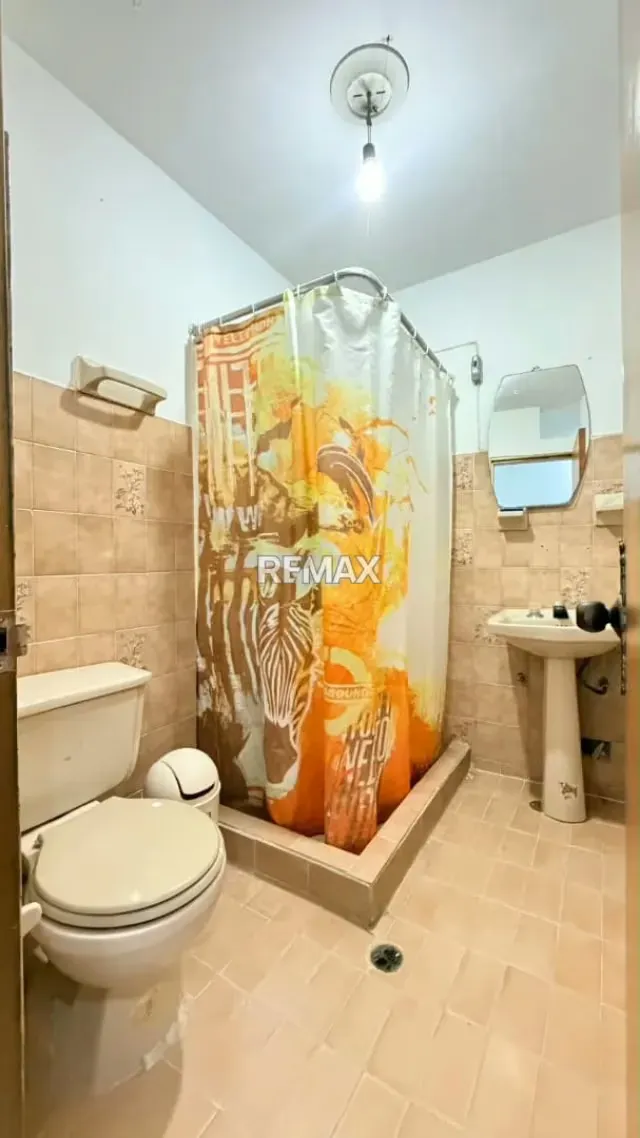 ALQUILER DE CASA EN PROPIEDAD HORIZONTAL PARA USO COMERCIAL NIVEL CALLE - 6
