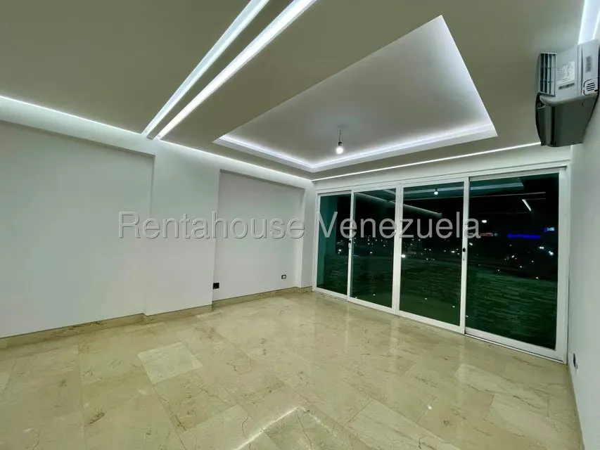 Apartamento (1 Nivel) en Venta en El Rosal, Distrito Metropolitano - 12