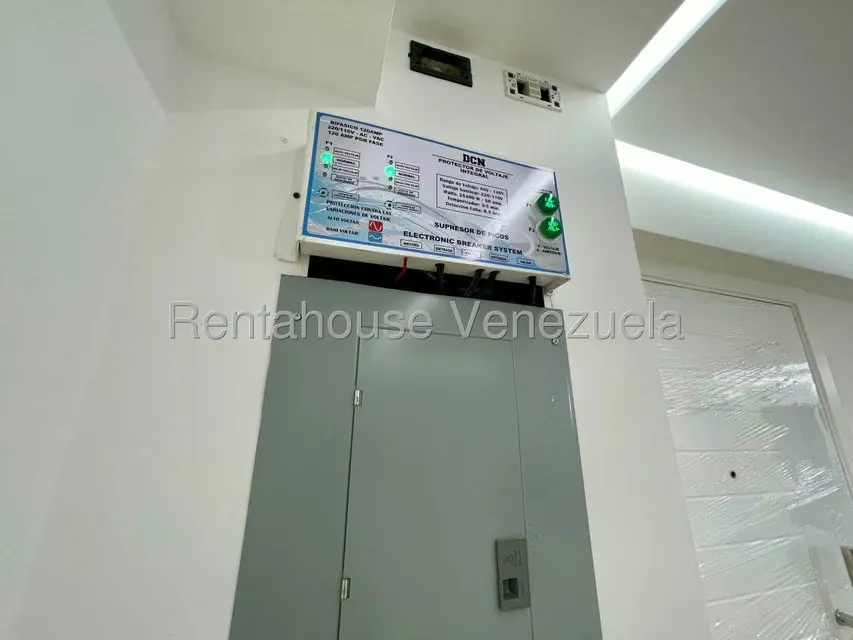 Apartamento (1 Nivel) en Venta en El Rosal, Distrito Metropolitano - 18