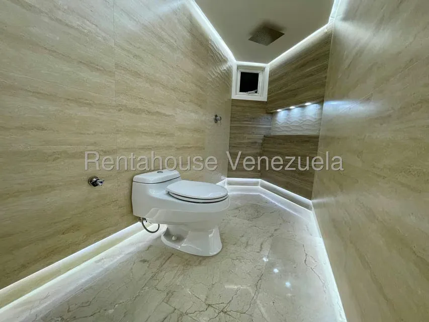 Apartamento (1 Nivel) en Venta en El Rosal, Distrito Metropolitano - 21
