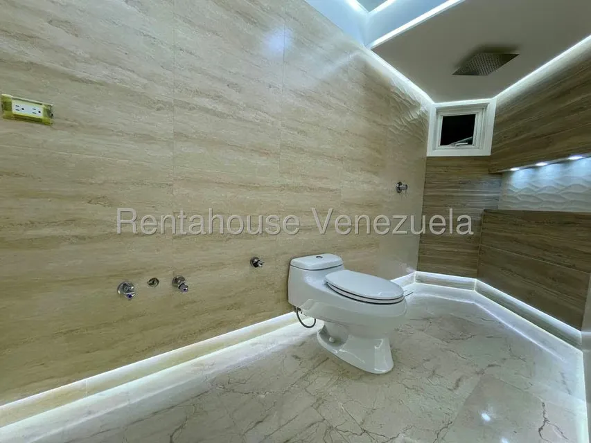 Apartamento (1 Nivel) en Venta en El Rosal, Distrito Metropolitano - 22