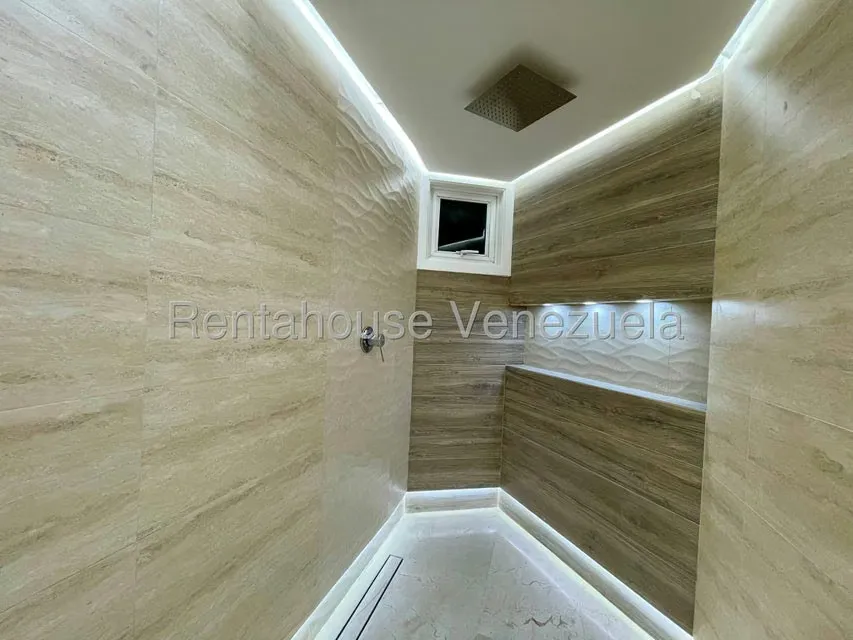 Apartamento (1 Nivel) en Venta en El Rosal, Distrito Metropolitano - 24