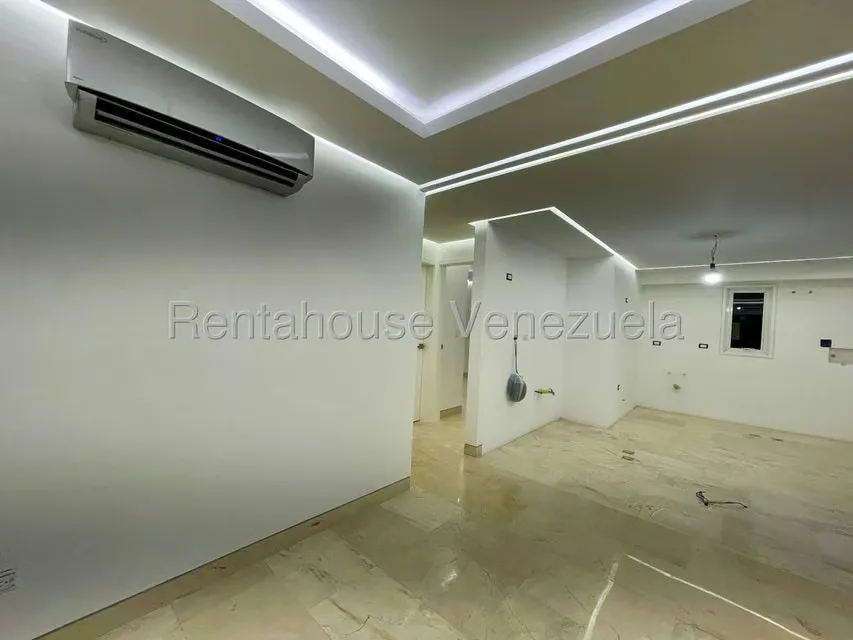 Apartamento (1 Nivel) en Venta en El Rosal, Distrito Metropolitano - 8