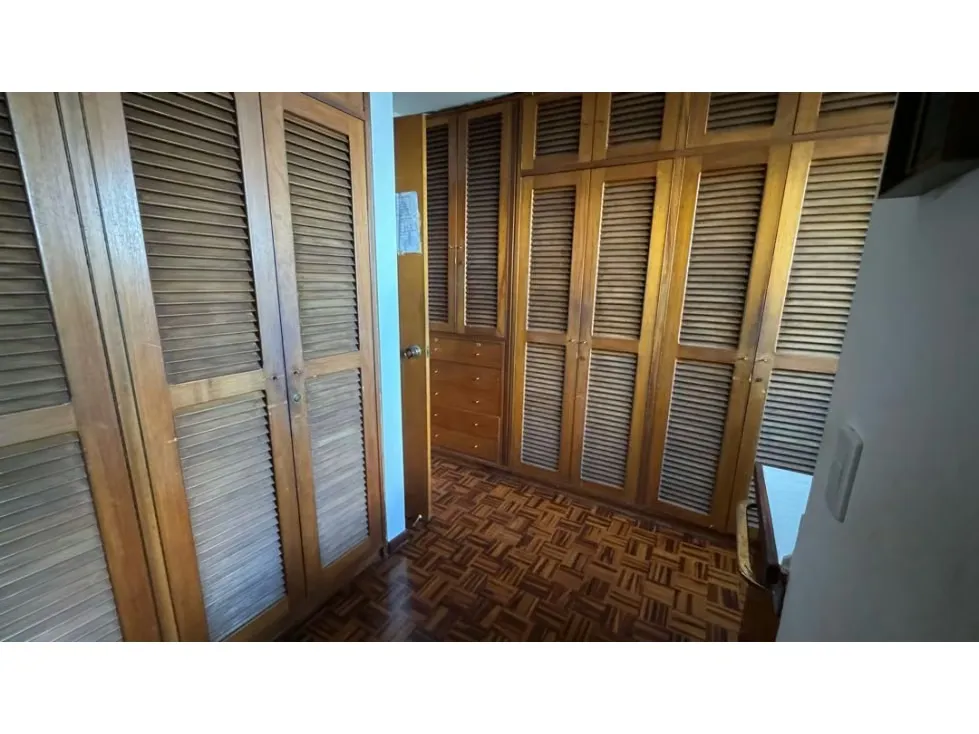 Vendo casa 900m2 La Lagunita 4116 - 10