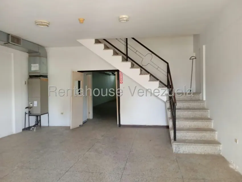 Local Comercial en Alquiler en Cristobal Colon, Zulia - 2