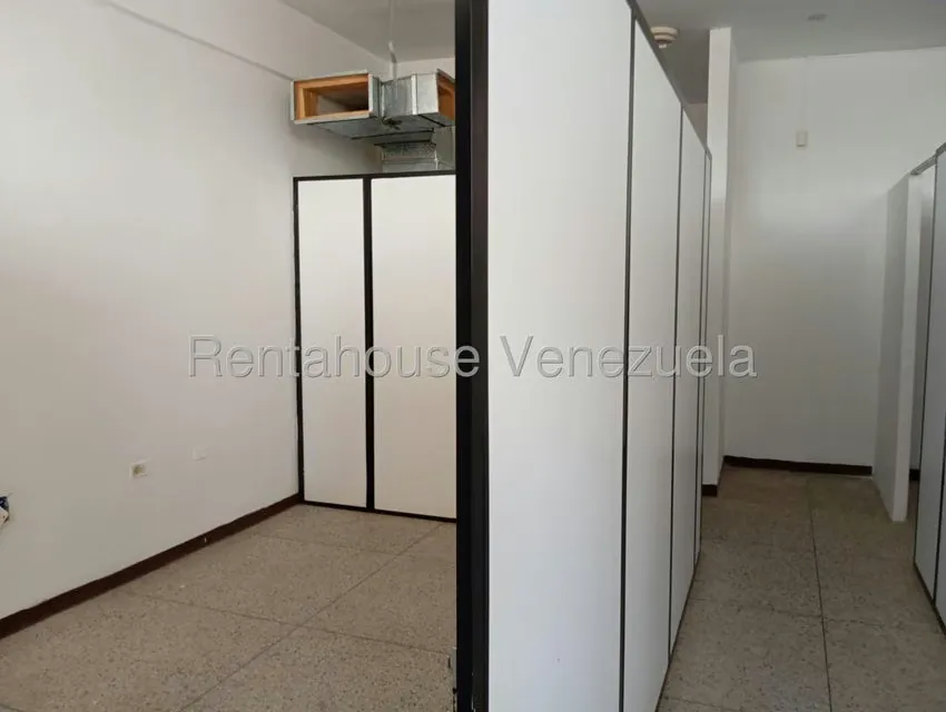 Local Comercial en Alquiler en Cristobal Colon, Zulia - 6