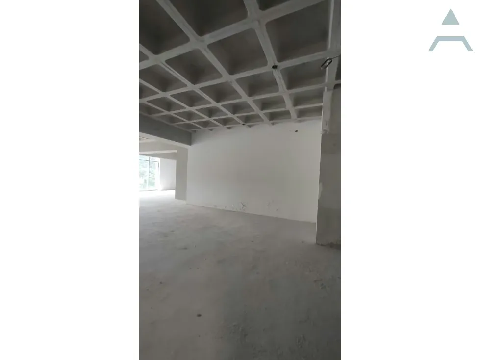 Se alquila Oficina 140m² Las Mercedes - 3