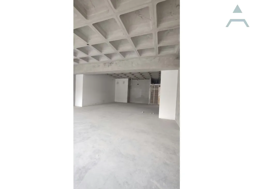 Se alquila Oficina 140m² Las Mercedes - 5