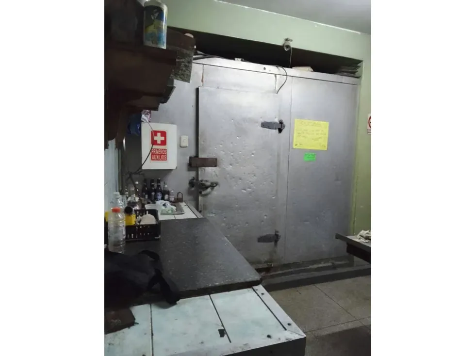 Vendo local comercial 121m2 La Pastora 8592 - 16
