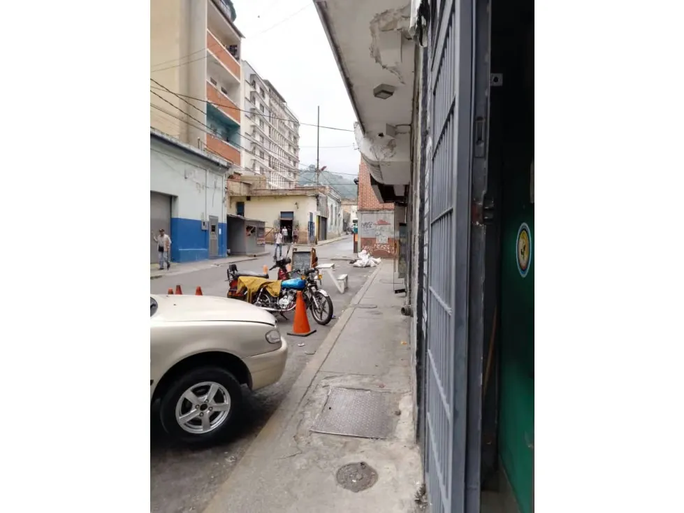 Vendo local comercial 121m2 La Pastora 8592 - 18