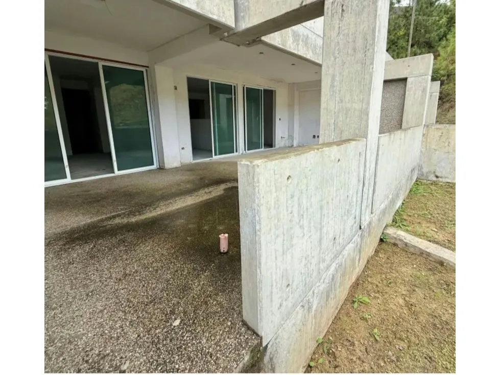 Apartamento en venta 186m², Res. Premium La Escondida - 4