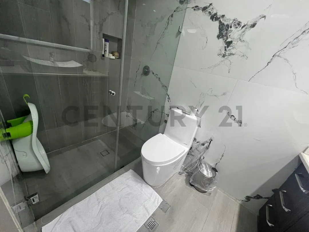 En Venta Lindo Apartamento en Res. Parque Prado. Prados del Este - 21