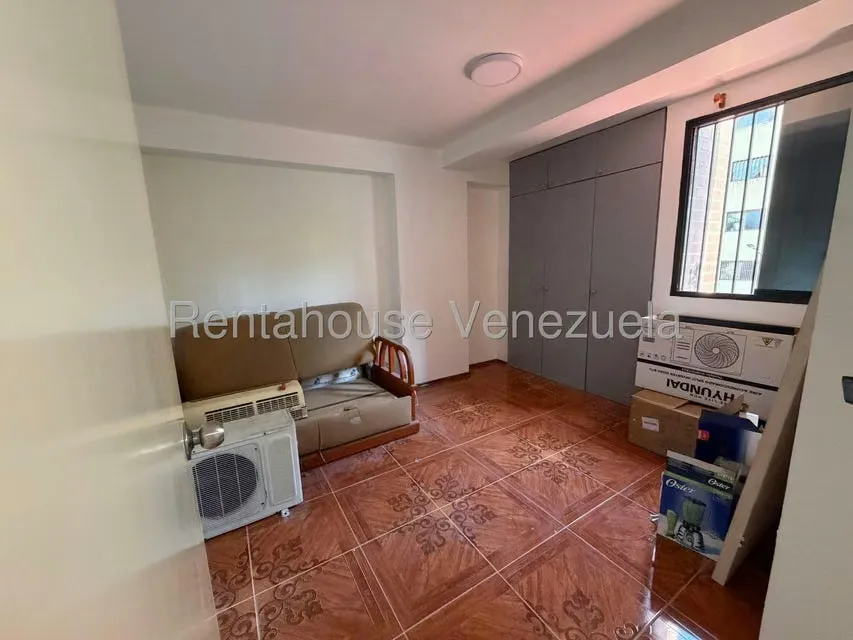 Apartamento (1 Nivel) en Venta en Bello Monte, Distrito Metropolitano - 16