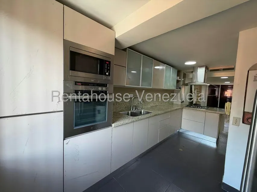 Apartamento (1 Nivel) en Venta en Bello Monte, Distrito Metropolitano - 10