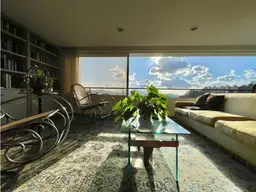 View 10