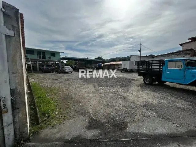 Venta de Terreno Ubicado en el Sector La Plata II - 4