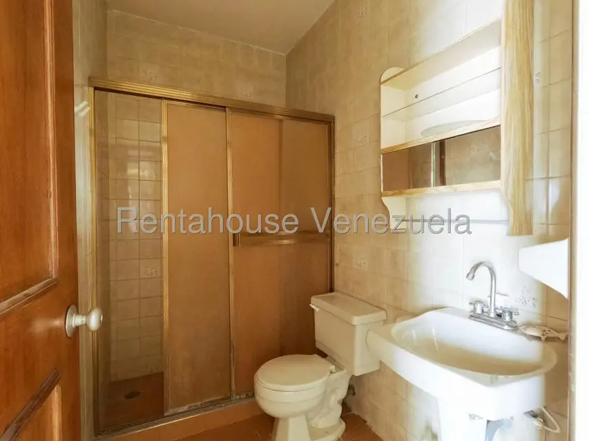 Casa (1 Nivel) en Venta en Centro, Lara - 14