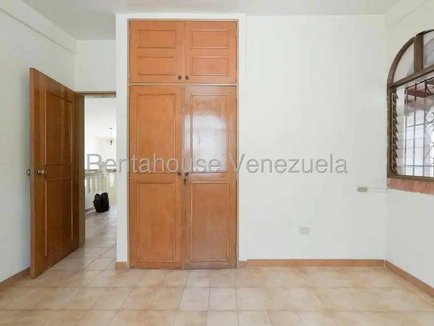 Casa (1 Nivel) en Venta en Centro, Lara - 19
