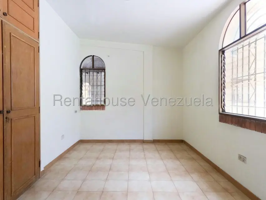 Casa (1 Nivel) en Venta en Centro, Lara - 5