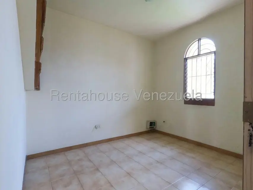 Casa (1 Nivel) en Venta en Centro, Lara - 10