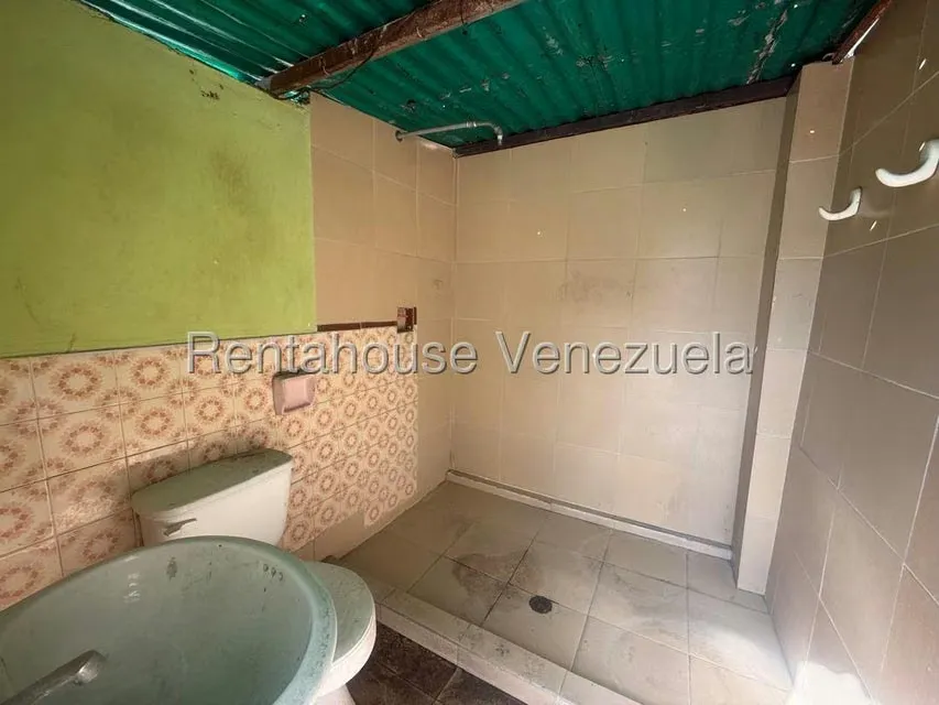 Local Comercial en Alquiler en Parroquia Juan de Villegas, Lara - 9