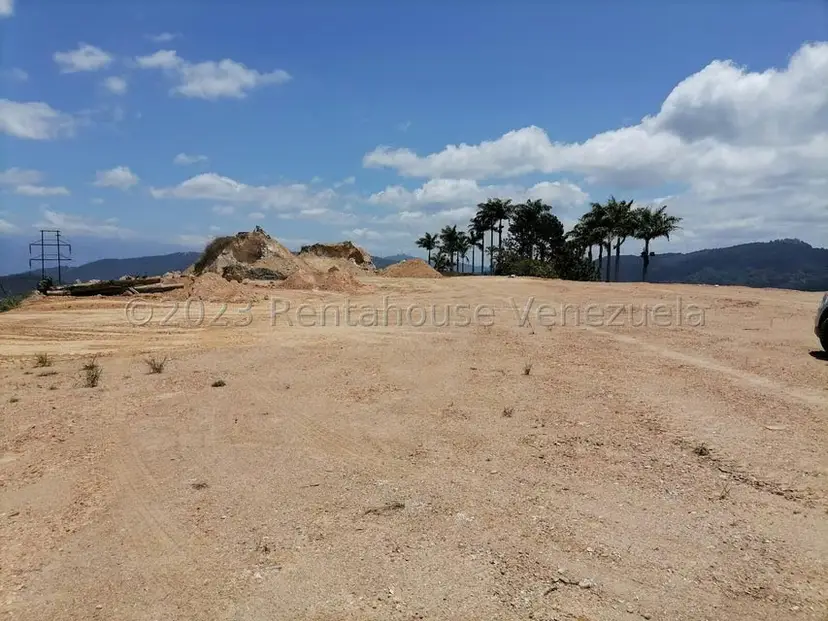 Terreno (Comercial) en Venta en Potrerito, Miranda
