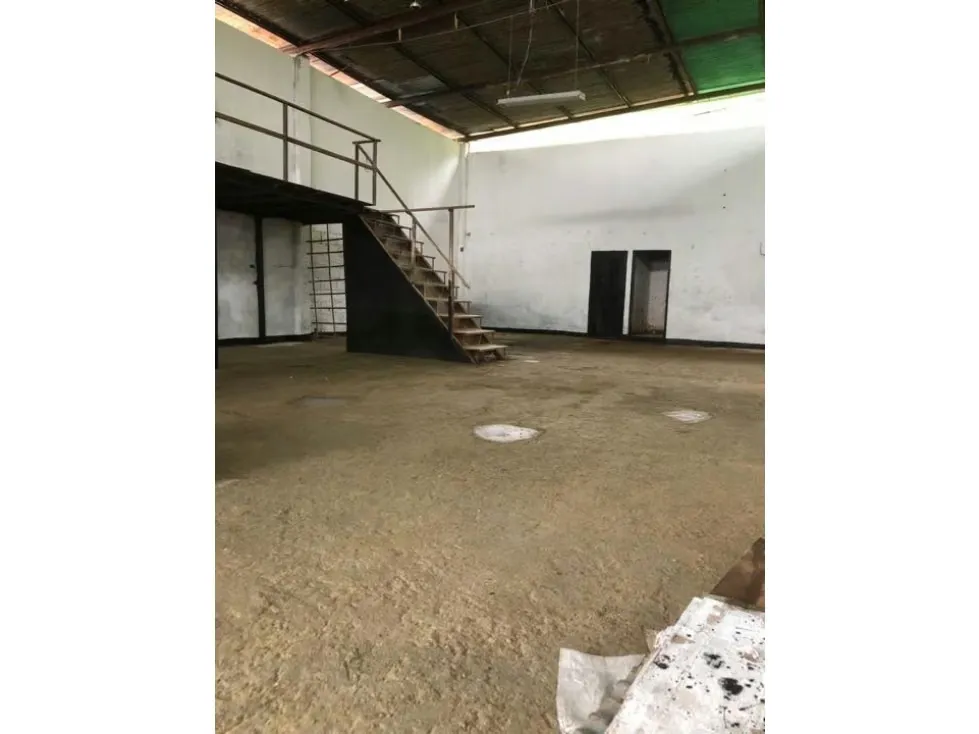 En Alquiler Galpon en Carrizal 280m2 Oportunidad Altos Mirandinos - 4