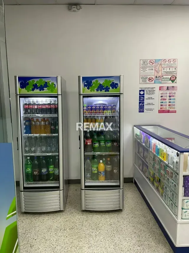 Fondo de Comercio Farmacia Av. Francisco de Miranda - 9
