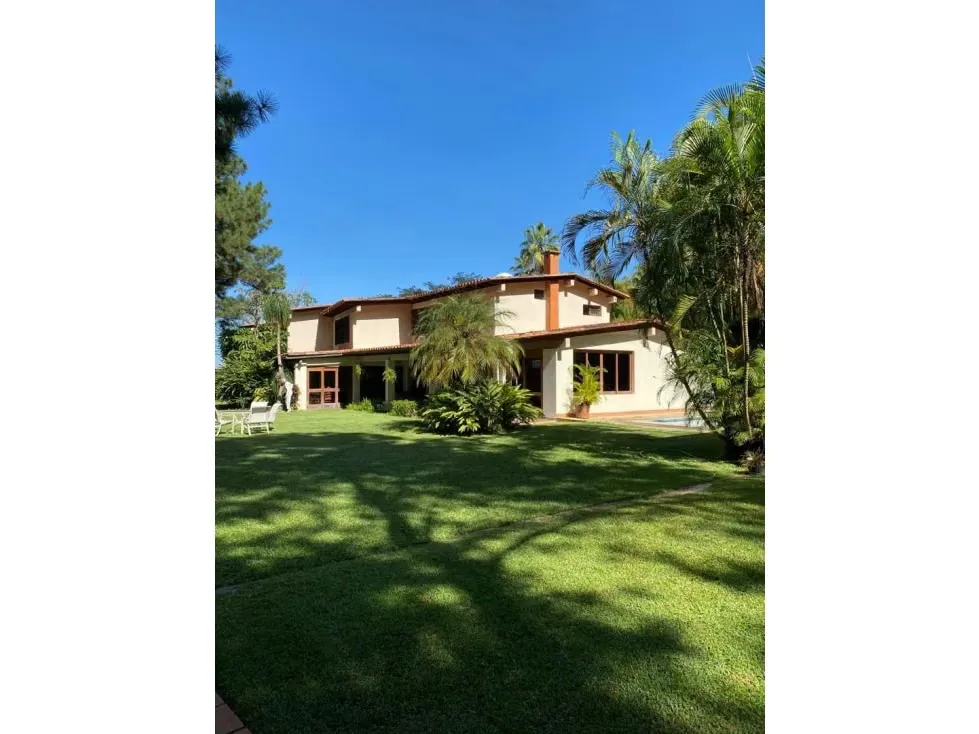 Casa en venta Cerro Verde 2167mt2 1.7 m