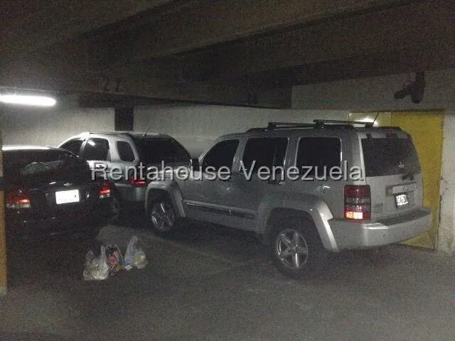 Apartamento (1 Nivel) en Venta en Bello Monte, Distrito Metropolitano - 27