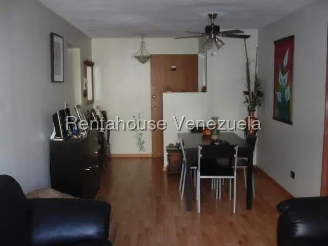 Apartamento (1 Nivel) en Venta en Bello Monte, Distrito Metropolitano - 9