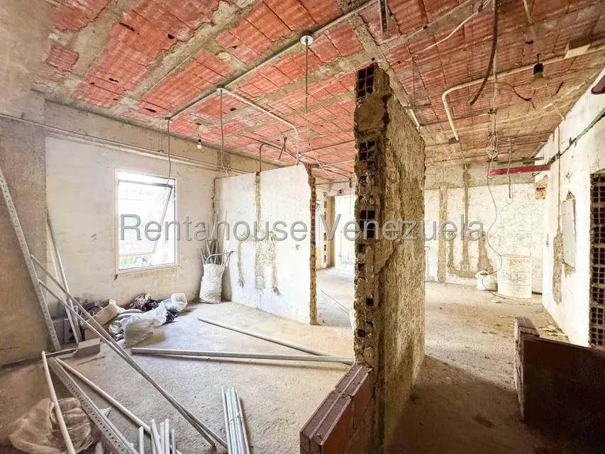 Oficina en Venta en Los Dos Caminos, Distrito Metropolitano - 13