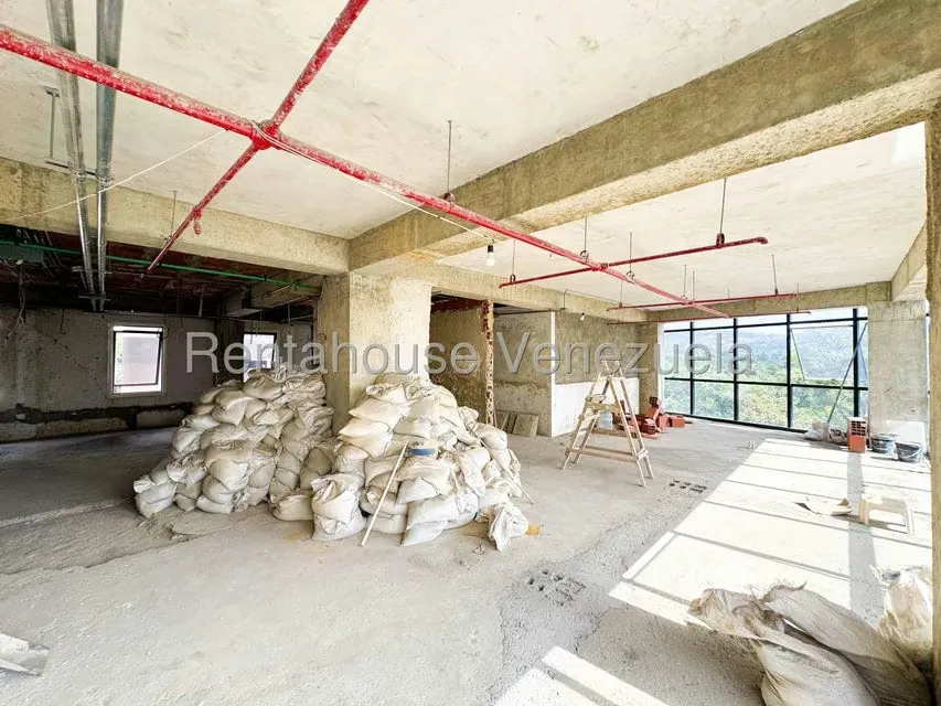 Oficina en Venta en Los Dos Caminos, Distrito Metropolitano - 28