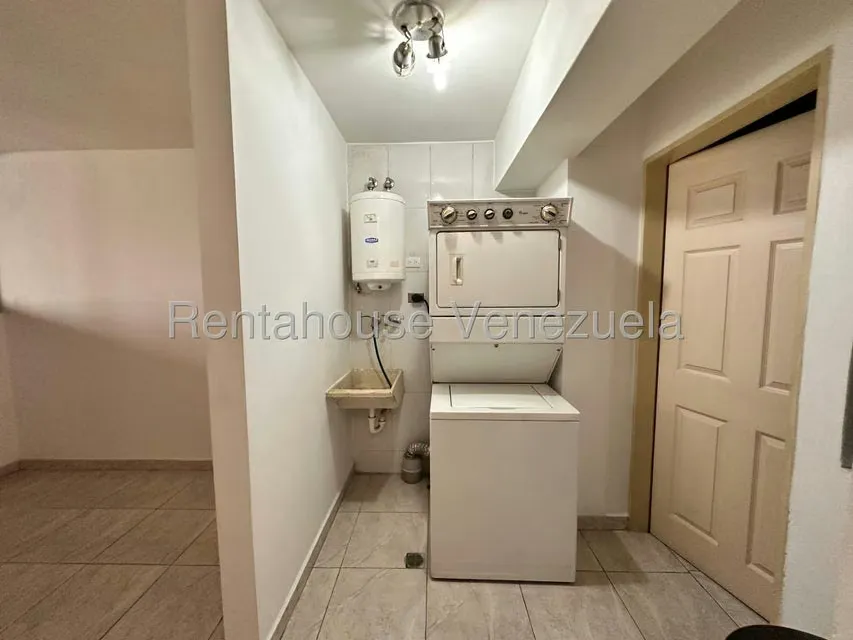 Apartamento (1 Nivel) en Venta en Frutas Condominio, Miranda - 16