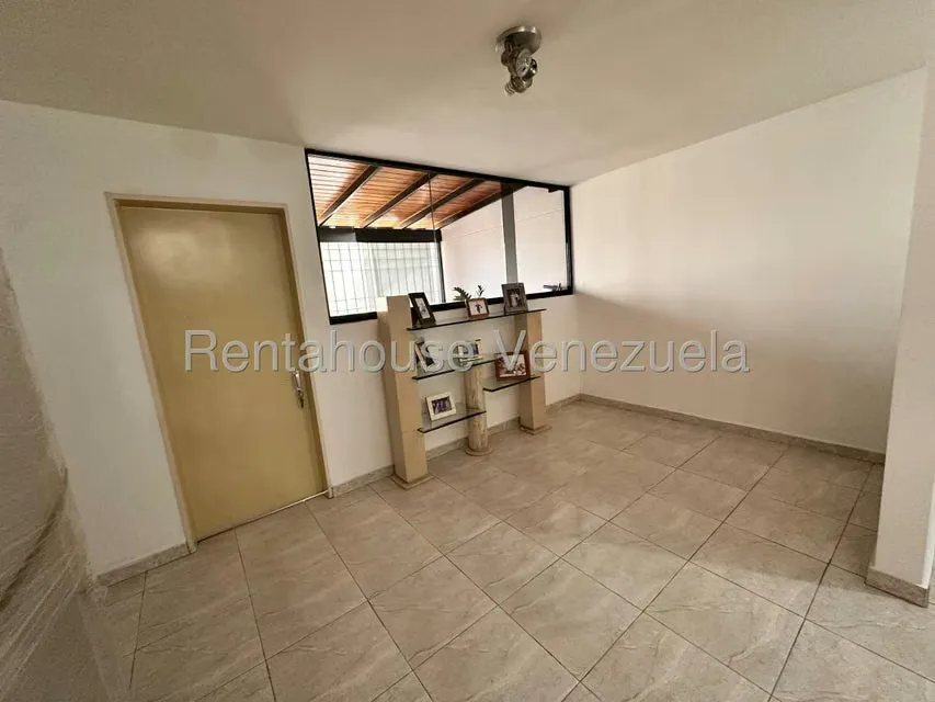 Apartamento (1 Nivel) en Venta en Frutas Condominio, Miranda - 18