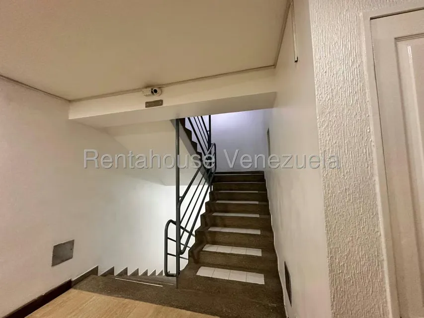 Apartamento (1 Nivel) en Venta en Frutas Condominio, Miranda - 33