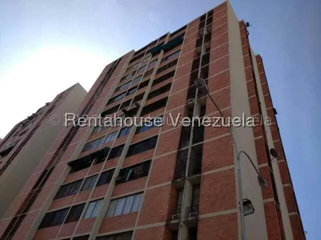 Apartamento (1 Nivel) en Venta en Bosque Alto, Aragua - 28