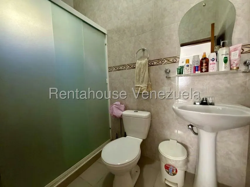 Casa (Duplex) en Venta en Punto Fijo, Falcon - 11
