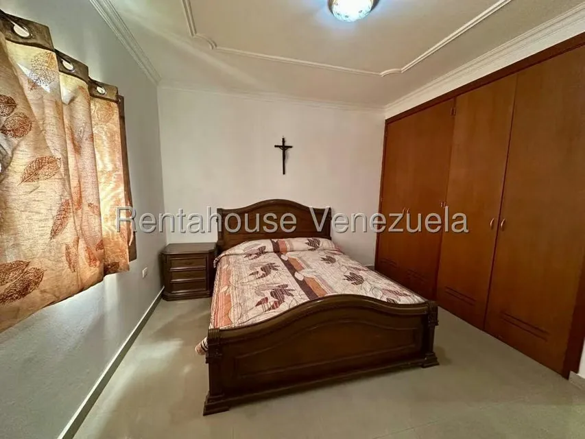 Casa (Duplex) en Venta en Punto Fijo, Falcon - 18