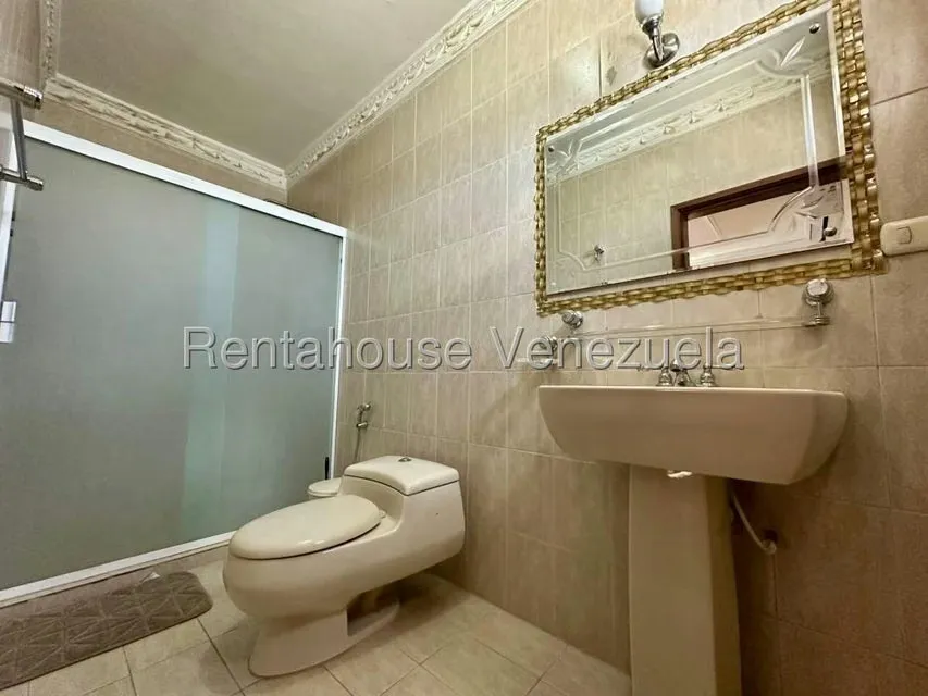 Casa (Duplex) en Venta en Punto Fijo, Falcon - 19
